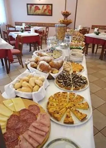 Tirrenus 3* Perúgia